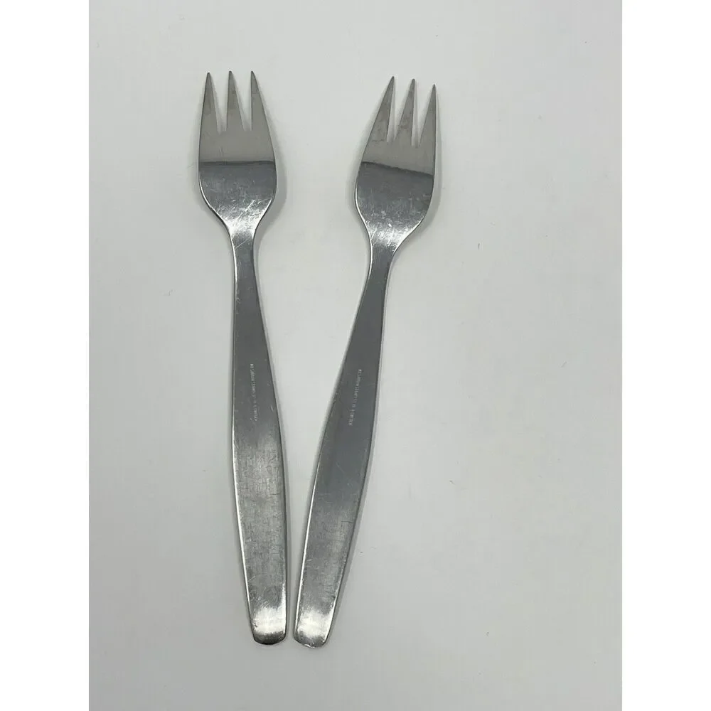 Nils Johan Sweden Sessan Pastry Dessert Salad 3 Tine Forks NIJ1 6.5” Set Of 2